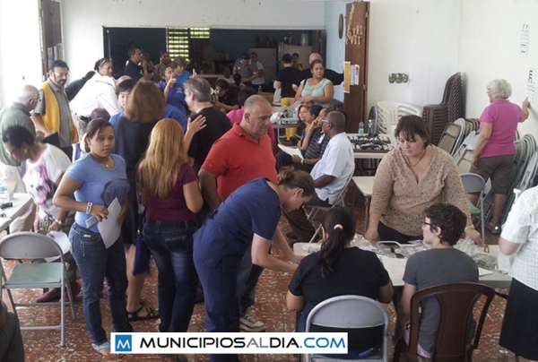 Dominicanos responden masivamente a Feria de oftalmología convocada por Consulado en Puerto Rico