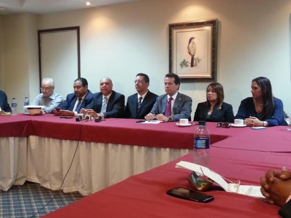 Secretaría de asuntos municipales realizaron un encuentro con los alcaldes Reformistas