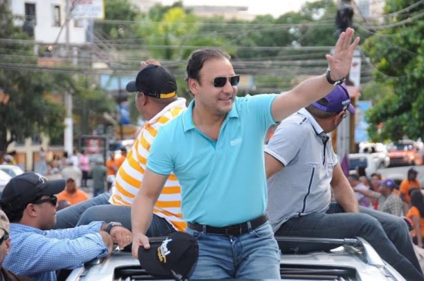 Abel escogió como compañera de boleta a Esmeraldina Vargas: