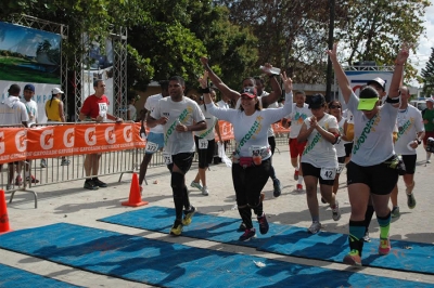 Rodríguez y Herrera vencieron a más de 700 atletas en maratón Bayahibe-Romana