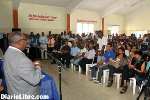 Forman asociación de empleados en el Ayuntamiento de Santo Domingo Este: 