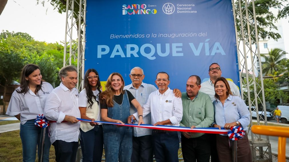 Moradores expresan su gratitud por la transformación de un antiguo vertedero en un espacio de esparcimiento en tiempo récord.