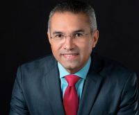 Néstor Estévez.