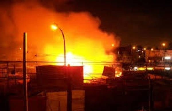 Incendio destruye parte del nercado nuevo de San Juan de la Maguana