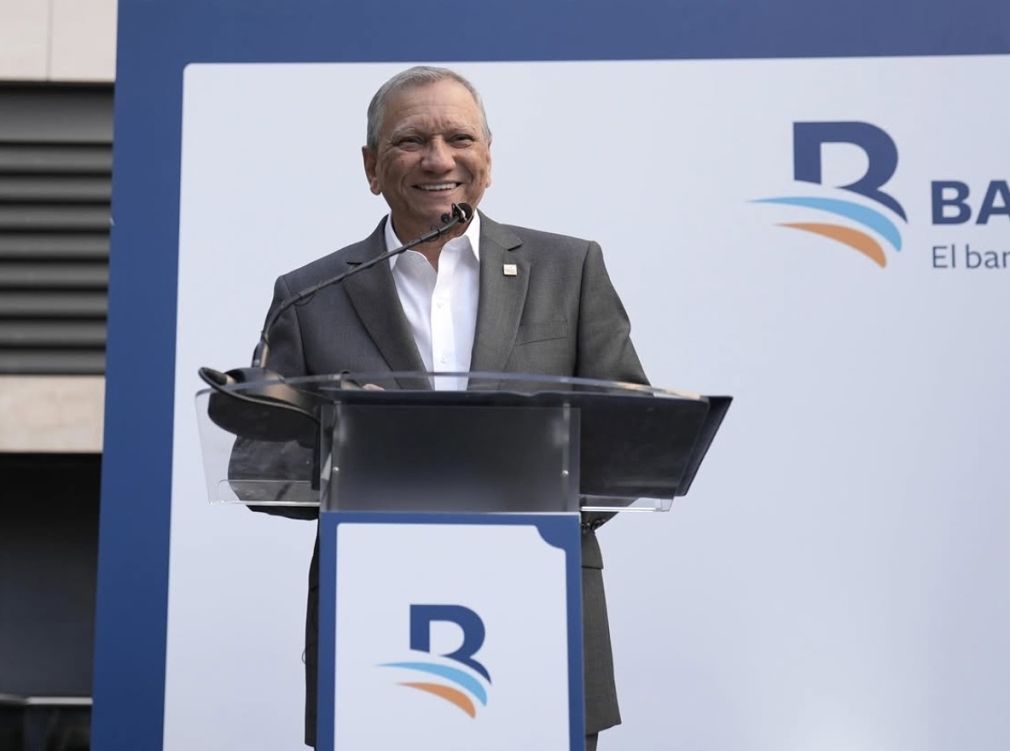 Leonardo Aguilera, presidente ejecutivo del Banreservas dijo que la entidad financiera apoya a los dominicanos que buscan invertir en viviendas en República Dominicana.