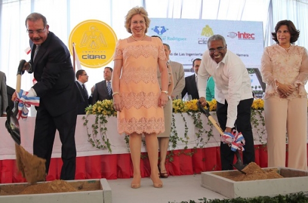 Medina inaugura Plan Maestro de Infraestructura del Intec