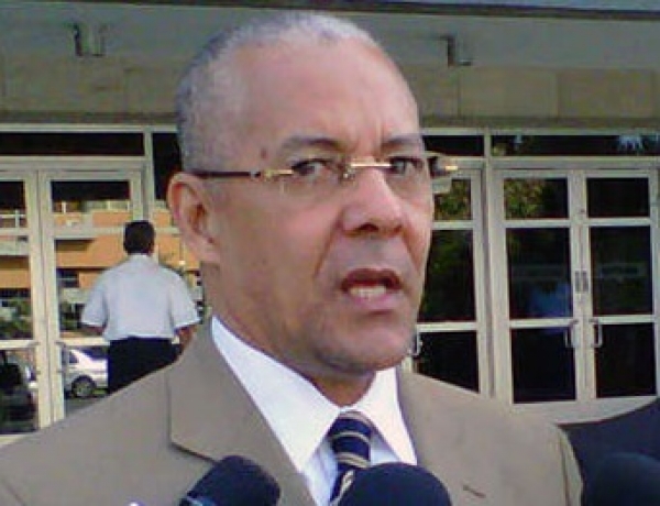 Julio César de la Rosa Tiburcio.