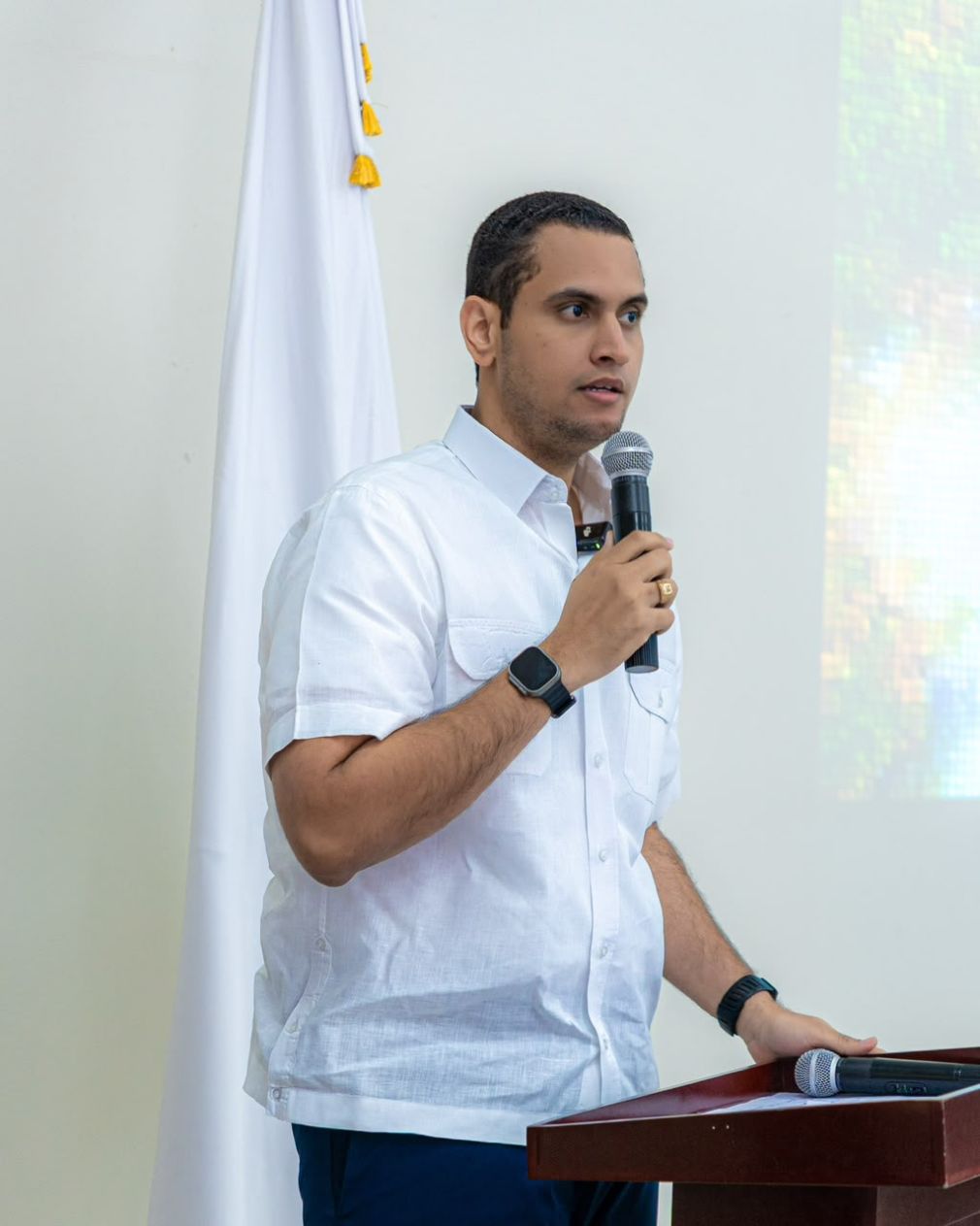 Jesús Stalin Vásquez Marte es un diputado dominicano por la provincia María Trinidad Sánchez, perteneciente al Partido Revolucionario Moderno (PRM).