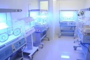 Salud Pública entrega primera etapa de remodelación de hospital de Hato Mayor