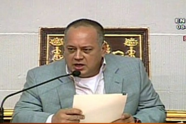 El presidente de la Asamblea Nacional Diosdado Cabello, leyó la carta enviada por el Ejecutivo. 