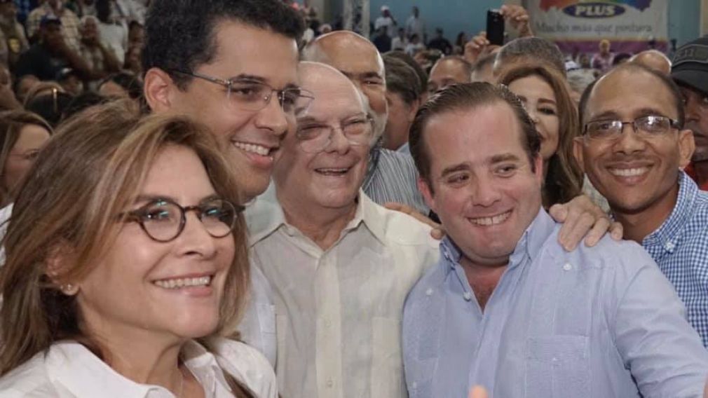 Ex presidente Hipólito Mejía asegura David Collado no tiene posibilidades frente a Carolina.
