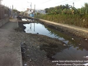 Moradores de San Miguel denuncian rotura de tubería lo dejó sin agua 