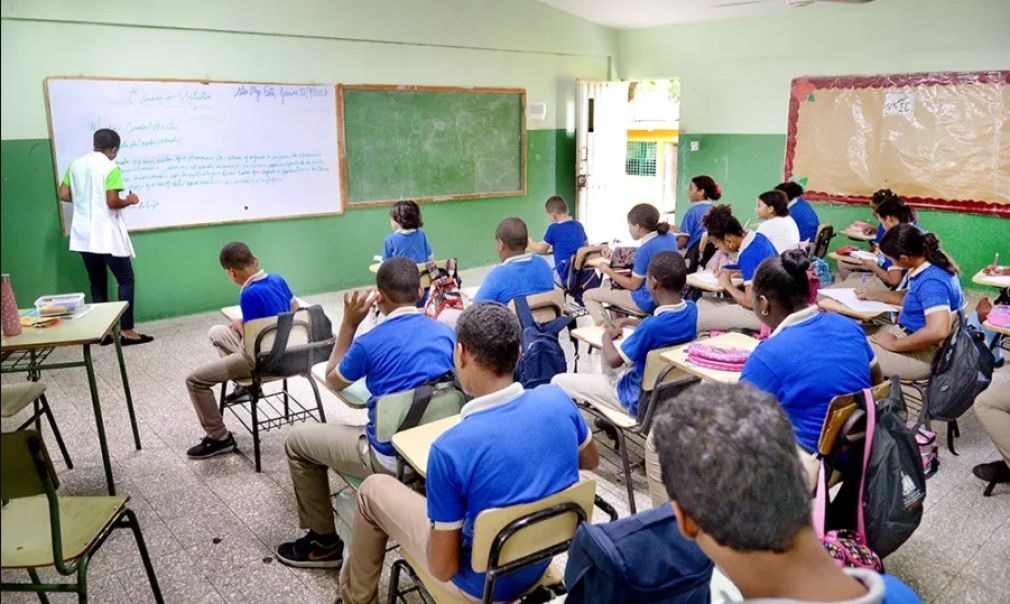 El MINERD destacó la importancia de retomar las actividades académicas con normalidad.