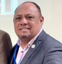 Edgar Álvarez.
