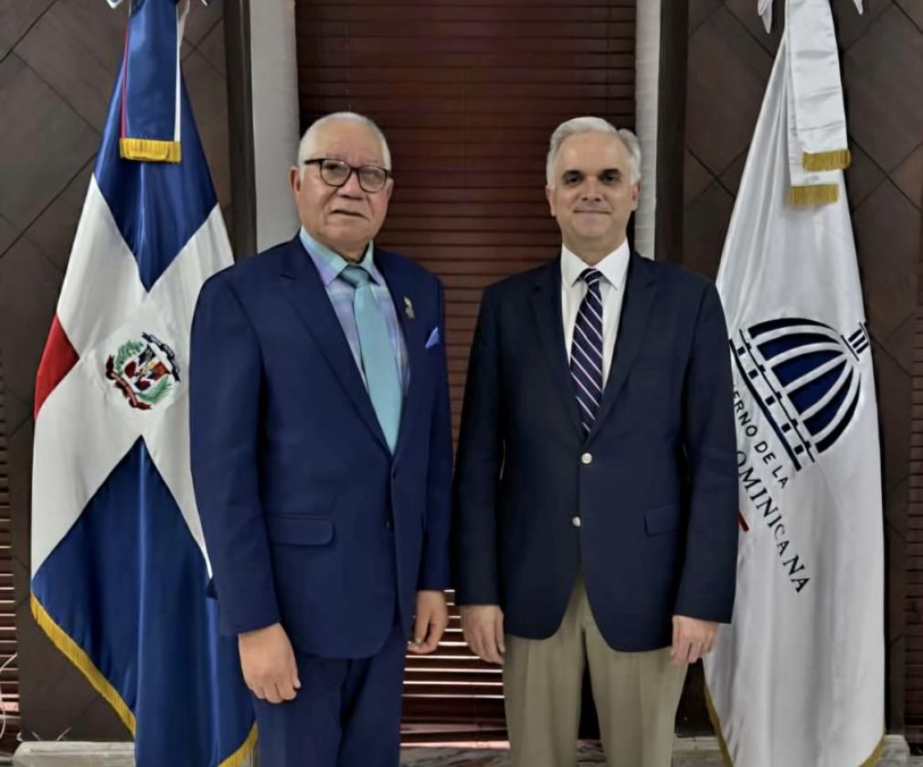 Pedro Richardson y Luis Miguel De Camps.