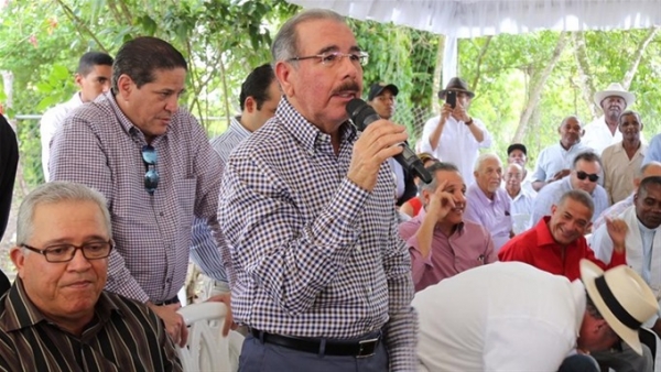 Presidente Danilo financiará 16 mil tareas de caña y construirá un ingenio: