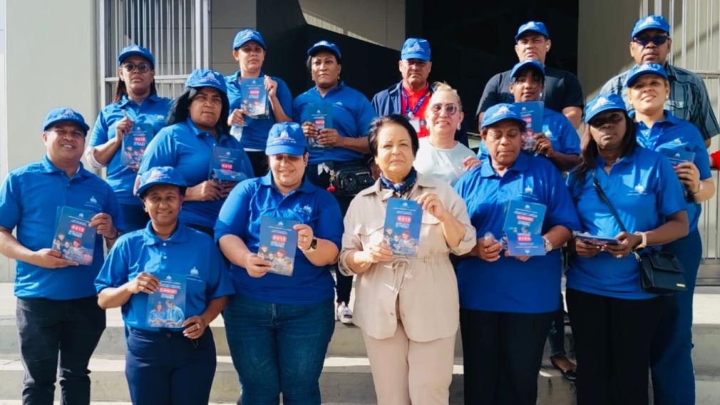 Las acciones forman parte de los acuerdos alcanzados durante la reunión de trabajo sostenida el pasado mes de mayo entre la ministra de la Mujer, Gloria Reyes Gómez, y el alcalde de Santo Domingo Este, Dio Astacio, quienes definieron una agenda conjunta para fortalecer las estrategias de prevención, ampliar el alcance de los servicios de atención y consolidar el trabajo articulado entre las instituciones y las comunidades.