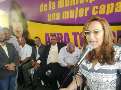 Aseguran Aura Toribio será próxima alcaldesa de Santiago