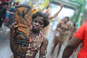 Dedican carnaval del municipio Este al fenecido Juan de los Santos:  