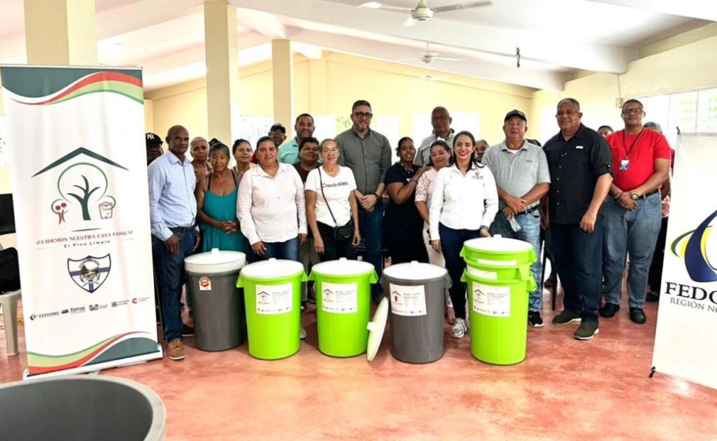 Fedomu y Famsi impulsan capacitación en producción de abono con 60 familias de El Pino.