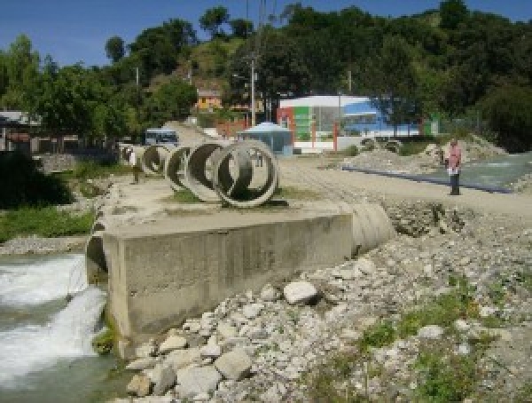 Mal estado de caminos vecinales perjudican productores