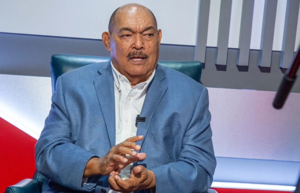 Ramón Alburquerque mencionó cinco prioridades para consolidar el desarrollo de República Dominicana y resaltó el crecimiento económico como la prioridad básica. Imagen: Resumen Final.