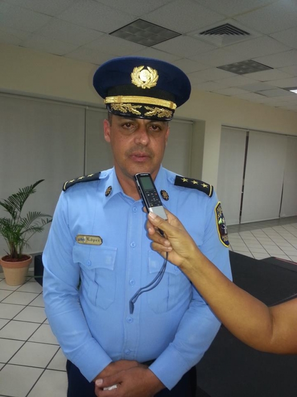 Policía de Puerto Rico interesada en lograr buenas relaciones con comunidades dominicanas 
