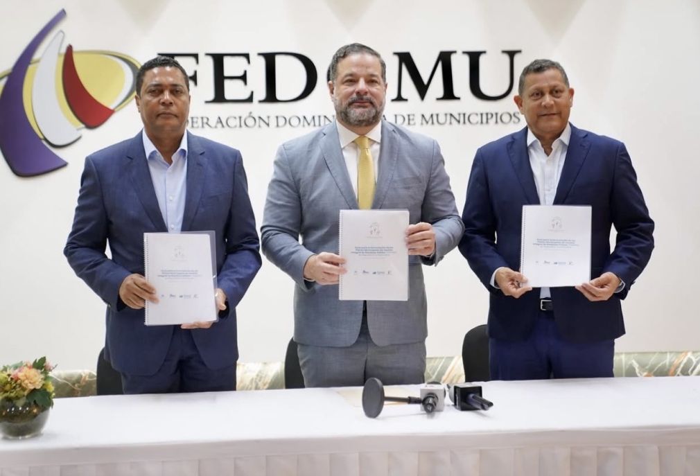 Víctor D’Aza, Paíno Henríquez y Nelson Núñez.