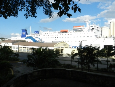 Barco Caribbean Fantasy, el único medio de transporte marítimo entre República Dominicana y Puerto Rico.