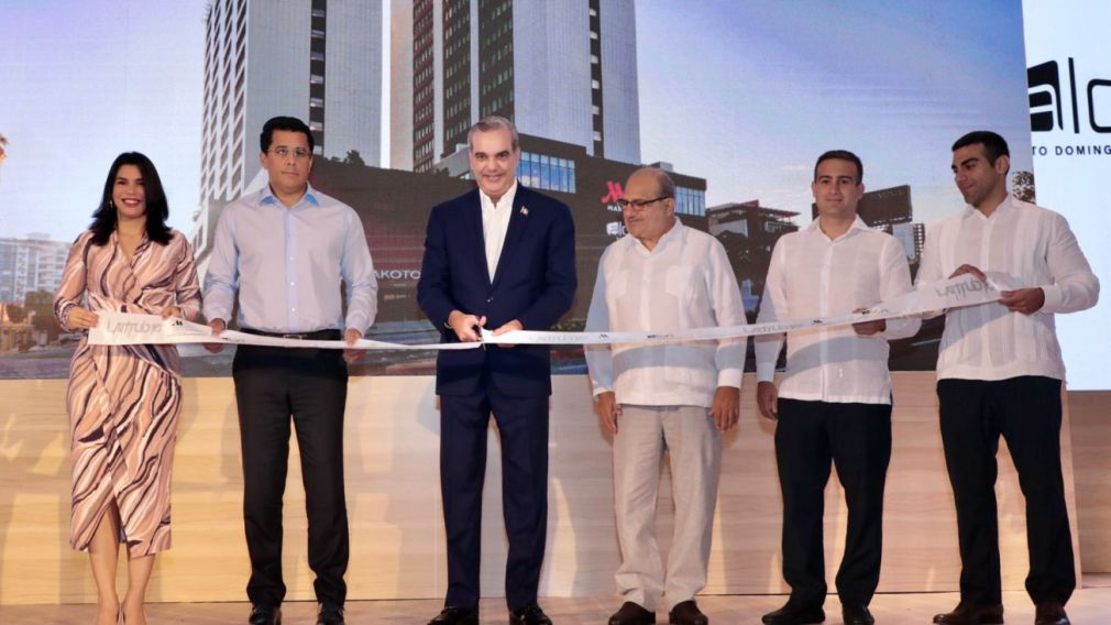David Collado habló durante la inauguración del nuevo proyecto Latitud 18 y los hoteles Santo Domingo Marriot Piantiti y Aloft Santo Domingo Piantini, que contó con la presencia del presidente Luis Abinader.