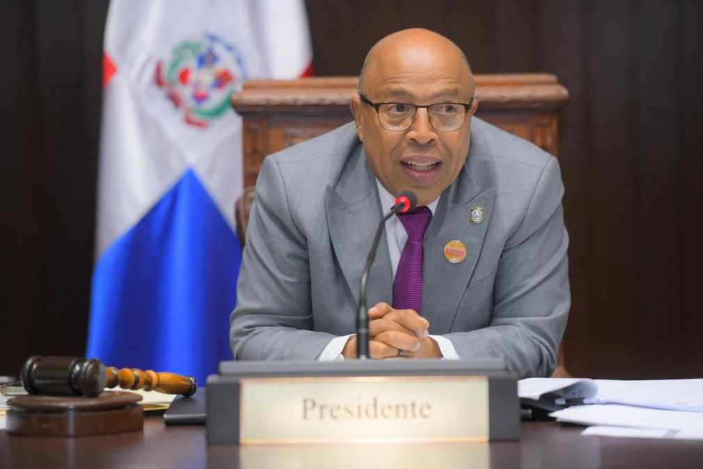 Alfredo Pacheco reiteró que en la Cámara de Diputados la cesantía no se toca.