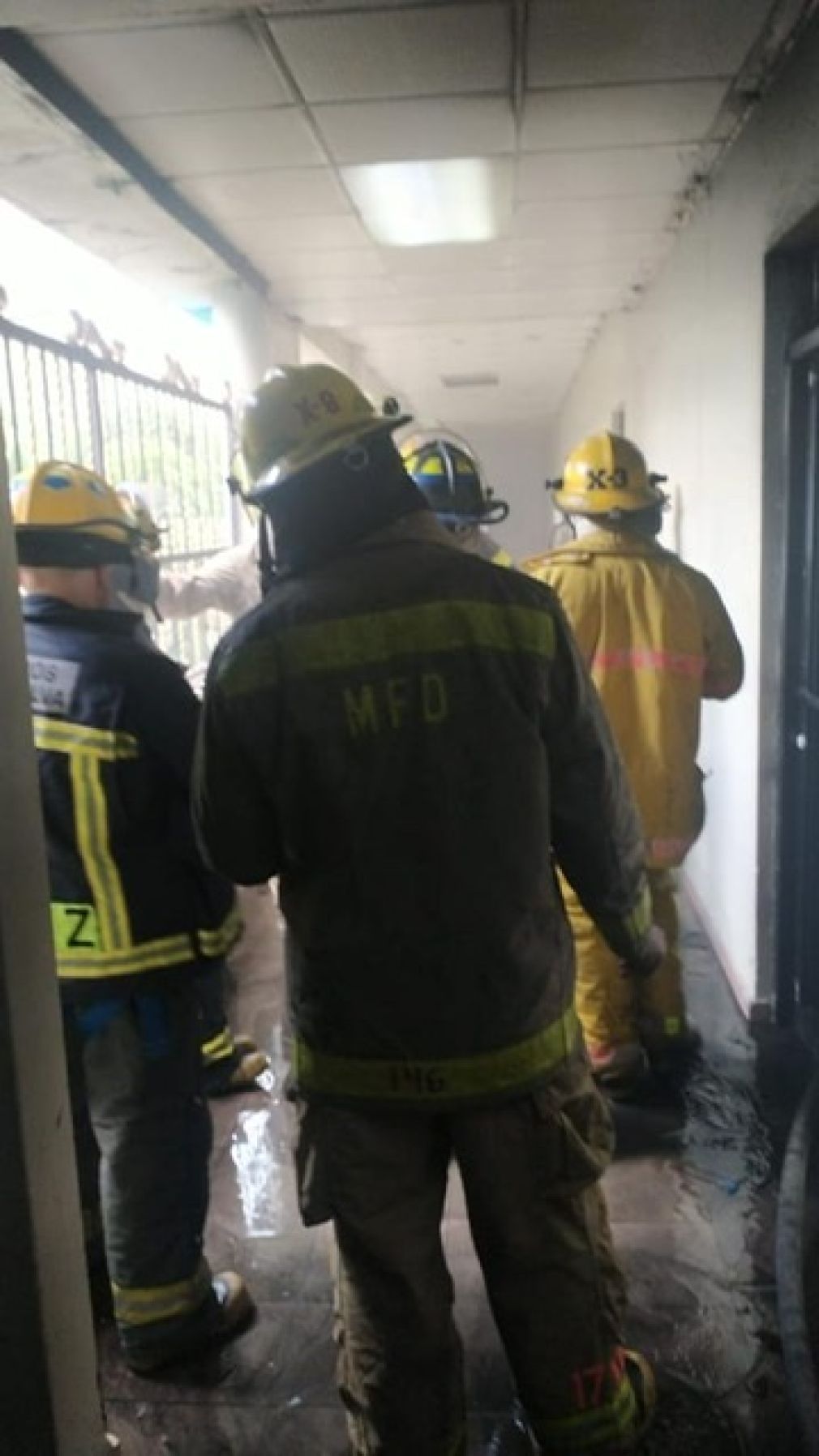 El fuego empezó en una habitación de enfermeras que estaba cerrada, en la tercera planta de hospital.