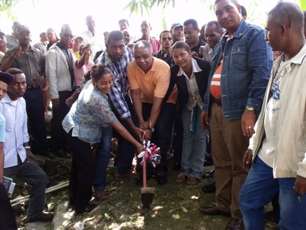 Alcaldía Santo Domingo Norte inicia tercera etapa construcción obras Presupuesto Participativo
