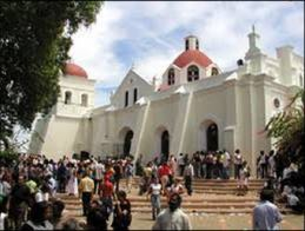Celebran en La Vega tradición popular y religiosa