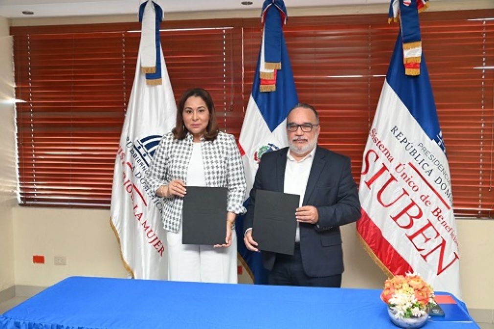 De su lado Jefrey Lizardo, director general del Sistema Único de Beneficiarios destacó que el Siuben y el Ministerio de la Mujer, anteriormente ya han estado trabajando en conjunto, y ahora lo están formalizando.