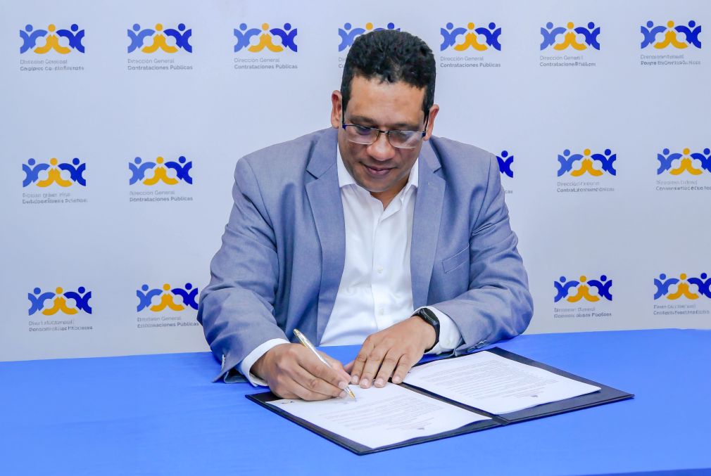 El Reglamento entrará en vigencia en un plazo de 90 días hábiles a partir de su publicación en el portal de la DGCP.