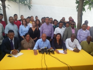 Dirigentes del PLD renuncian en Higüey por imposiciones de candidaturas: 