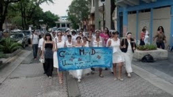 Realizan "marcha de las novias" en Puerto Rico