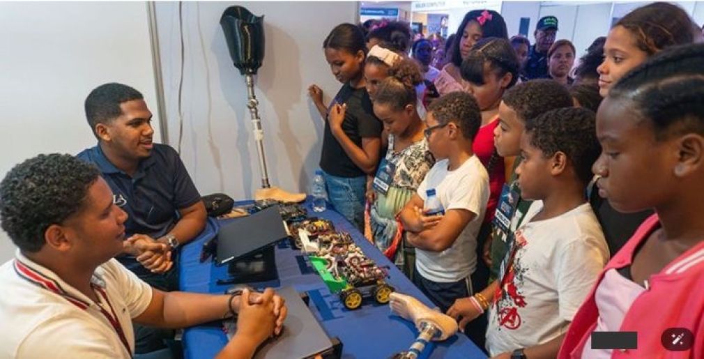 Santo Domingo Este lidera la revolución de la inteligencia artificial.