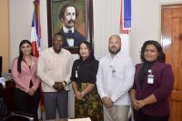 El alcalde Maximo Soriano encabezó el encuentro con las autoridades del seguro Nacional de Salud, (SENASA).