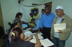 Los jubilados de los ayuntamientos y la Liga Municipal Dominicana, empezaron a recibir sus prestaciones desde el pasado jueves y por disposición del presidente Danilo Medina, la nómina pasará al ministerio de Hacienda