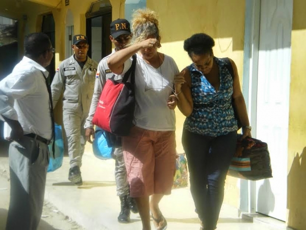Trasladan 38 internas de cárcel de Higüey a Najayo