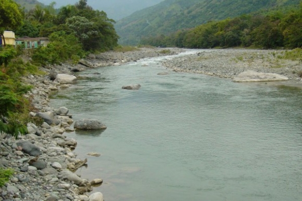 Profesionales realizan investigación cuenca Río Yuna: 