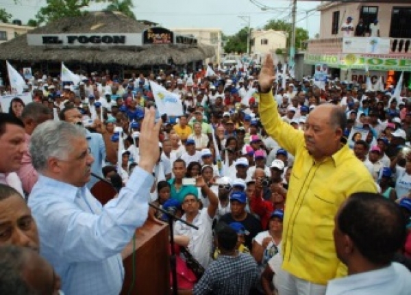 PRD proclama a Daniel Ozuna como candidato a alcalde en Boca Chica: 