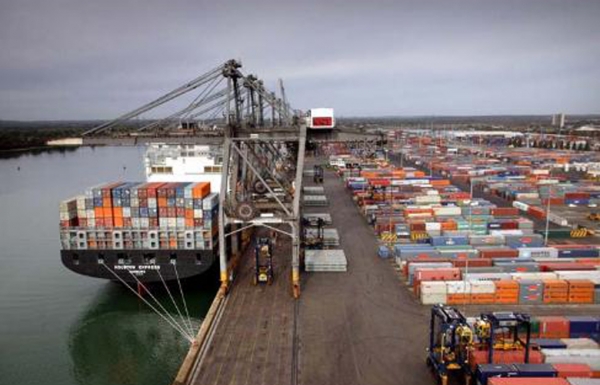 Puerto Multimodal Caucedo.