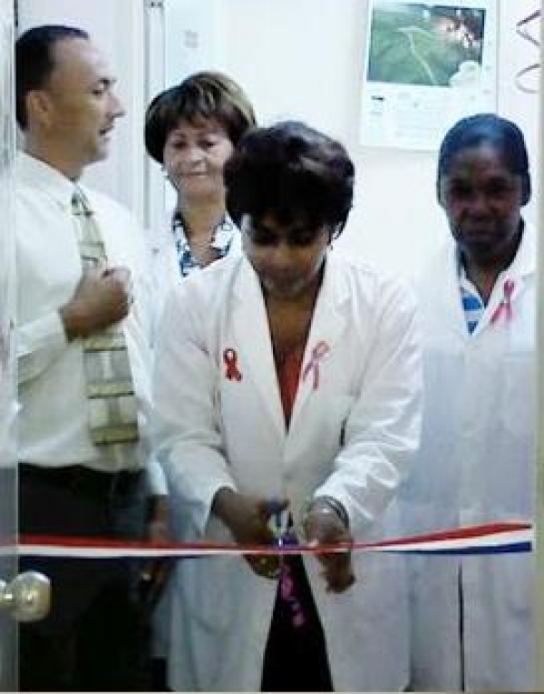 Inauguran nuevo laboratorio en área de atención integral de hospital Antonio Musa:
