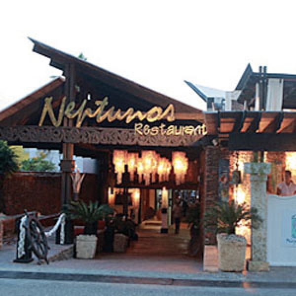 Restaurante Neptuno, de Boca Chica.