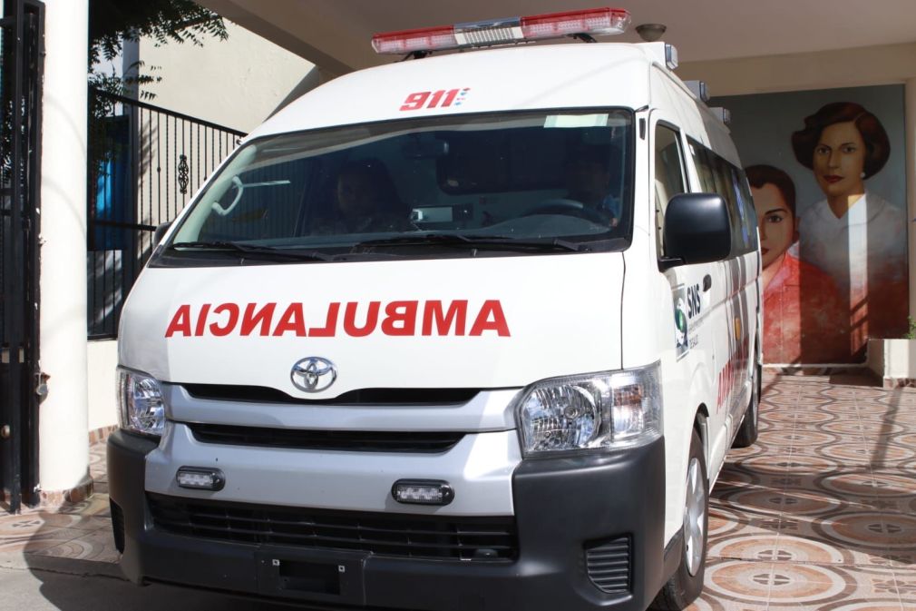 Con la entrega de este vehículo se busca dar respuesta inmediata a las emergencias que se presenten en los municipios Salcedo, Tenares, Villa Tapia y los distritos municipales Blanco Arriba y Jamao.