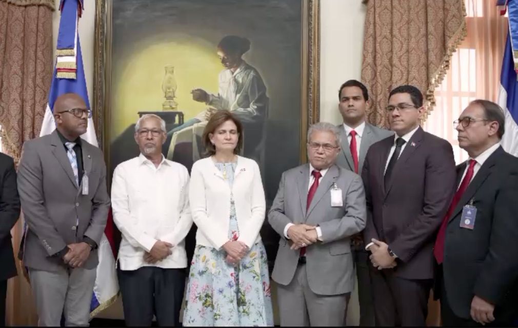 El presidente del CMD, Waldo Ariel Suero, saludó la decisión y valoró como positivo que el presidente ya previera el diseño de la iniciativa antes de que el gremio presentara la solicitud.