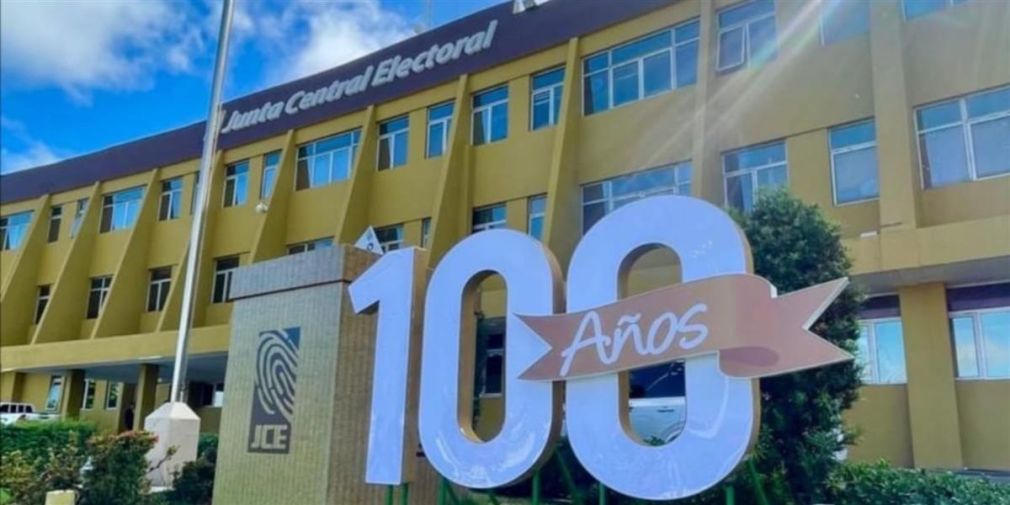 El uso de laptops y multifuncionales servirán para la digitalización, escaneo y transmisión de resultados de las elecciones del 2024.
